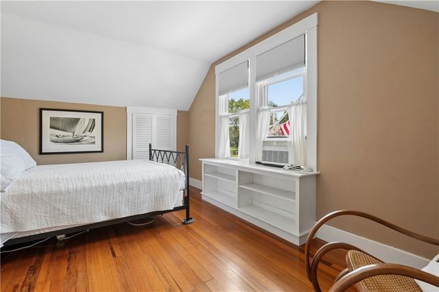 29 Howland Avenue, Jamestown, RI 02835
