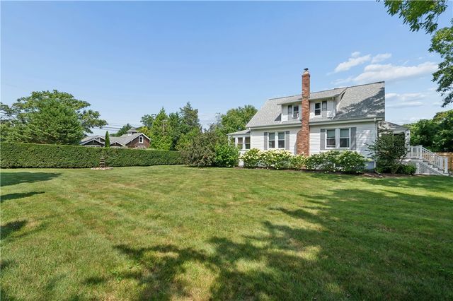 29 Howland Avenue, Jamestown, RI 02835
