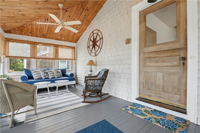 29 Howland Avenue, Jamestown, RI 02835