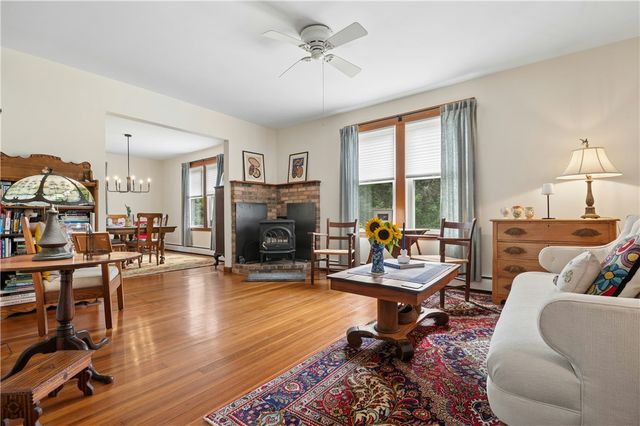 29 Howland Avenue, Jamestown, RI 02835