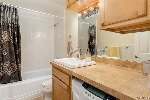 770 West Ferry Street 5A, Buffalo, NY 14222