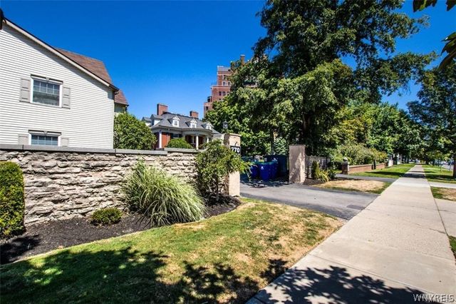 770 West Ferry Street 5A, Buffalo, NY 14222