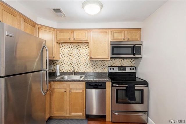 770 West Ferry Street 5A, Buffalo, NY 14222