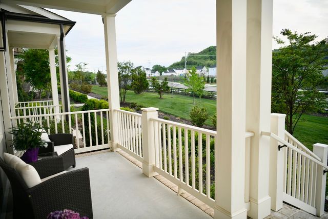 2025 Hollydale Aly, Franklin, TN 37064