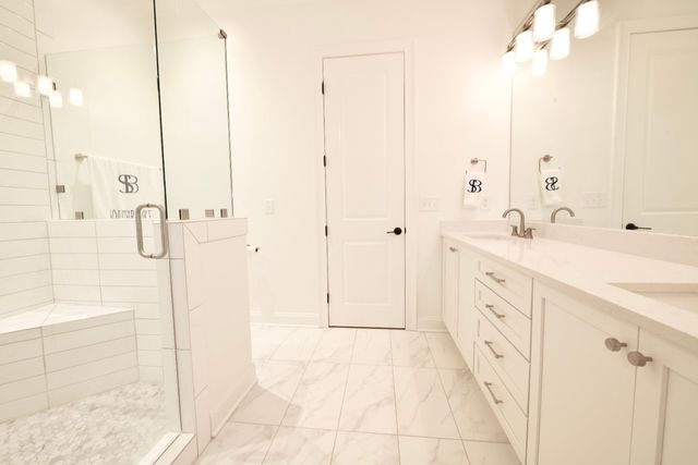 2025 Hollydale Aly, Franklin, TN 37064