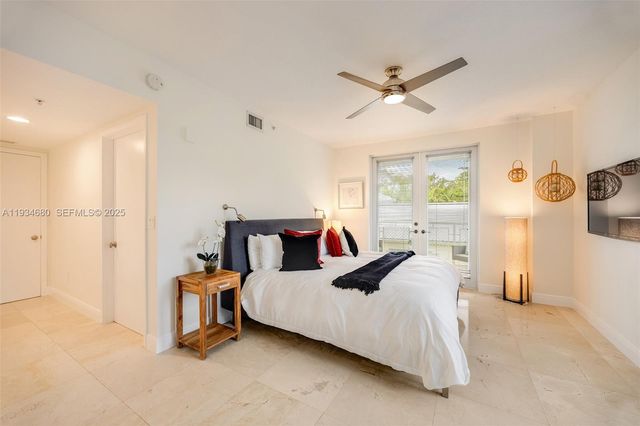 3540 Main Hwy 305, Coconut Grove, FL 33133