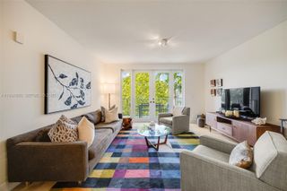 3540 Main Hwy 305, Coconut Grove, FL 33133