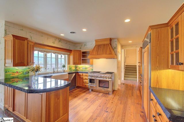 21 Eagle Rock Road, Landrum, SC 29356