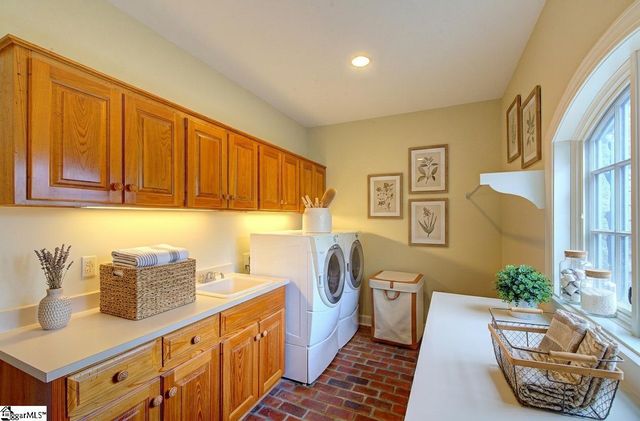 21 Eagle Rock Road, Landrum, SC 29356