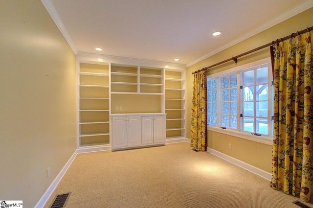 21 Eagle Rock Road, Landrum, SC 29356