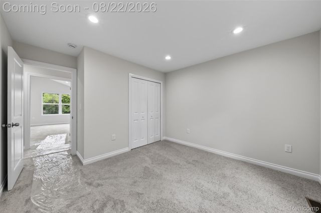 33724 Barrington Street, Westland, MI 48186