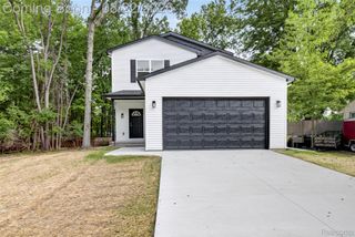 33724 Barrington Street, Westland, MI 48186