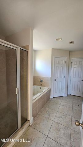 3111 Village Circle, Ocean Springs, MS 39564