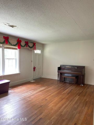 599 Second Street, Greenville, NC 27834