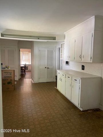 599 Second Street, Greenville, NC 27834