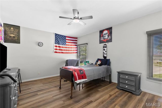 52 Moorings Drive, Lake St Louis, MO 63367