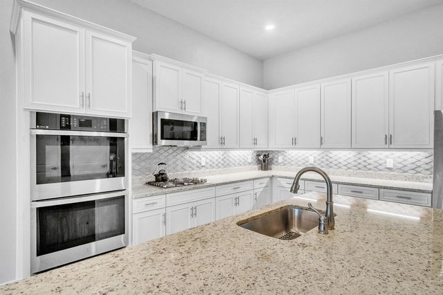 7524 N Blue Spring Drive, Parkland, FL 33067