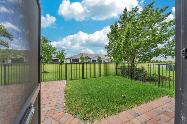 7524 N Blue Spring Drive, Parkland, FL 33067