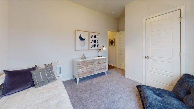 8033 SE 6th Terrace, Blue Springs, MO 64014