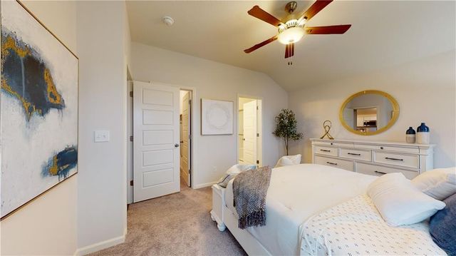 8033 SE 6th Terrace, Blue Springs, MO 64014