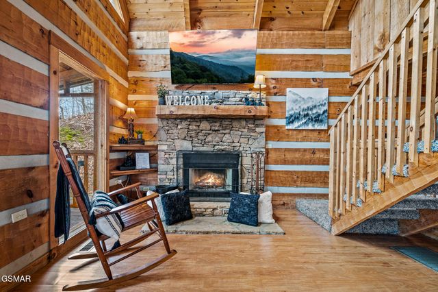 3479 Twin City Way, Pigeon Forge, TN 37863