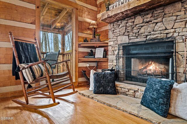 3479 Twin City Way, Pigeon Forge, TN 37863