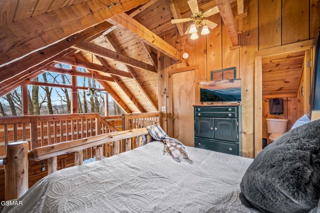 3479 Twin City Way, Pigeon Forge, TN 37863