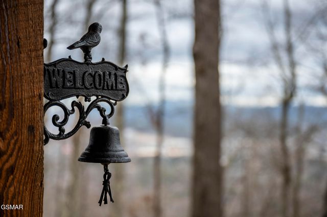 3479 Twin City Way, Pigeon Forge, TN 37863