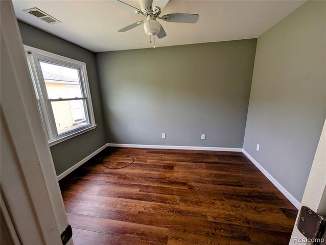 4302 Mandalay Avenue, Royal Oak, MI 48073