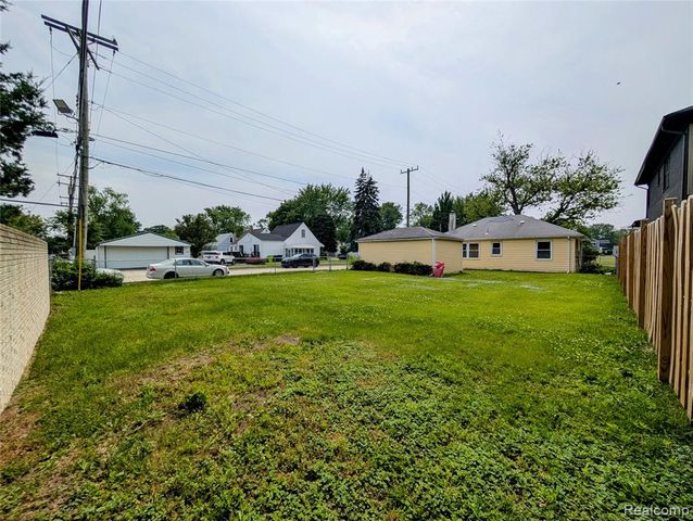 4302 Mandalay Avenue, Royal Oak, MI 48073