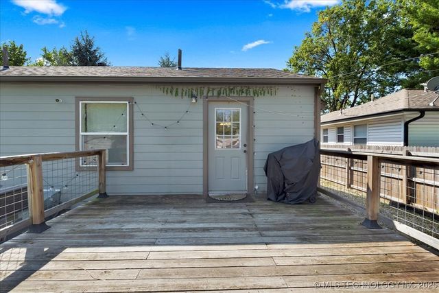 1527 E 50th Street, Tulsa, OK 74105