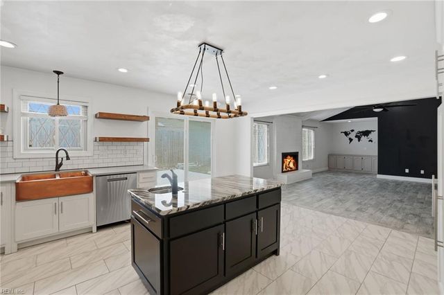 956 Calypso LN, Virginia Beach, VA 23451