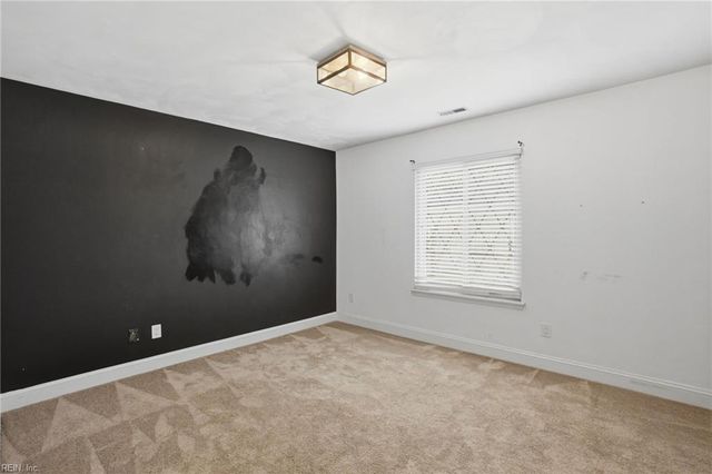 956 Calypso LN, Virginia Beach, VA 23451