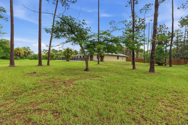 15731 85th Road N, Loxahatchee, FL 33470