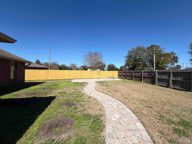 4776 Hilarita Cir, Pace, FL 32571