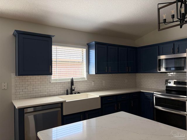 4776 Hilarita Cir, Pace, FL 32571