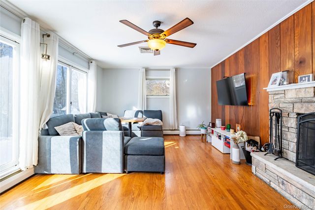 77 Colburn Drive, Poughkeepsie, NY 12603