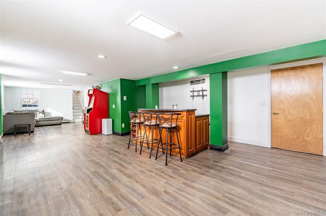 77 Colburn Drive, Poughkeepsie, NY 12603