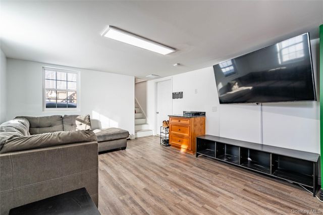 77 Colburn Drive, Poughkeepsie, NY 12603