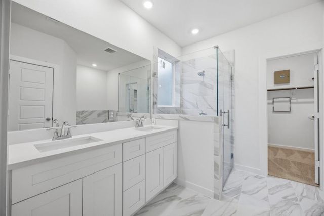 2403 Outpost Canyon Drive, Iowa Colony, TX 77583