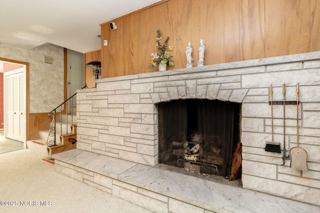 7030 Hickory Ridge Road, Sylvania, OH 43560