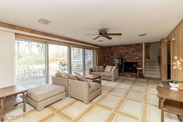 7030 Hickory Ridge Road, Sylvania, OH 43560