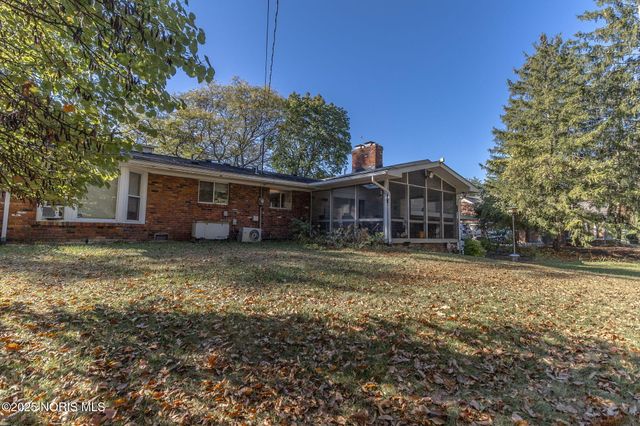 7030 Hickory Ridge Road, Sylvania, OH 43560