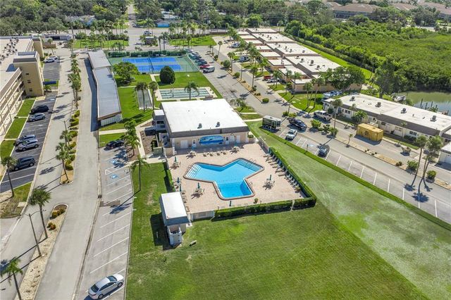433 BOCA CIEGA POINT BOULEVARD S 1012, St Petersburg, FL 33708