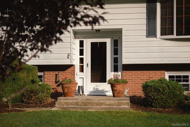 376 Nine Partners Road, Clinton Corners, NY 12514