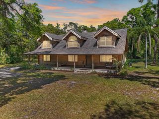 14206 WALDEN SHEFFIELD ROAD, Dover, FL 33527