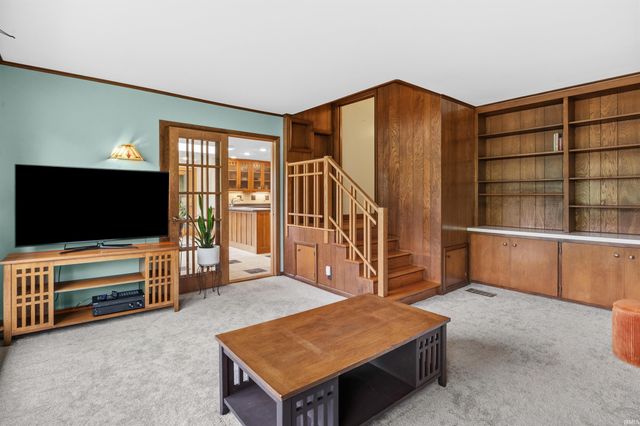 105 Drury Lane, West Lafayette, IN 47906
