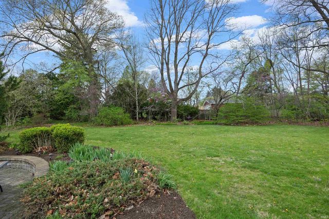 105 Drury Lane, West Lafayette, IN 47906