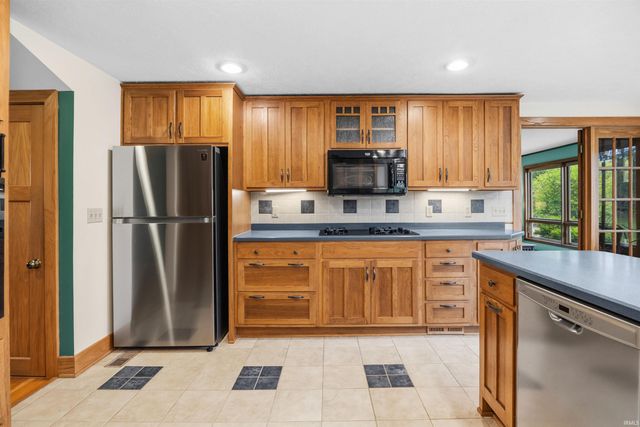 105 Drury Lane, West Lafayette, IN 47906