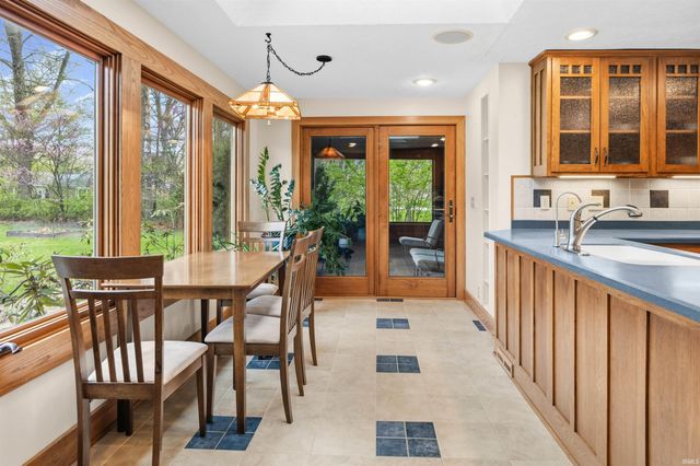 105 Drury Lane, West Lafayette, IN 47906